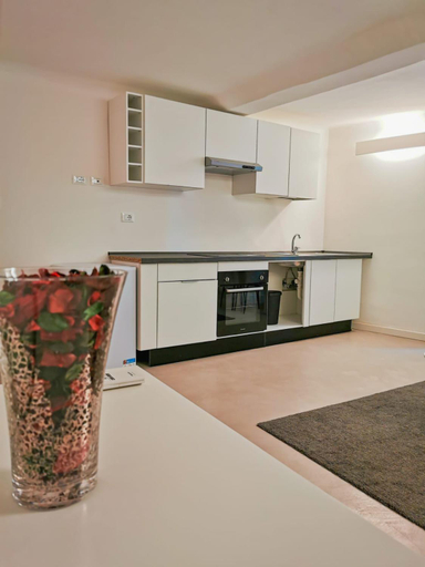 Others 5, De Ville Guest House, Genova
