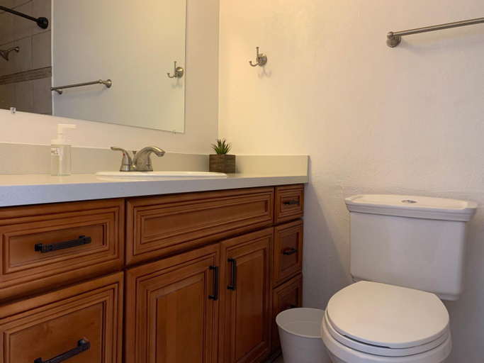 Bedroom 4, @ Marbella Lane - 4BR Alluring Home, Alameda