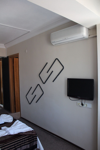 Bedroom 4, Club ürgenç hotel, Ayvalık