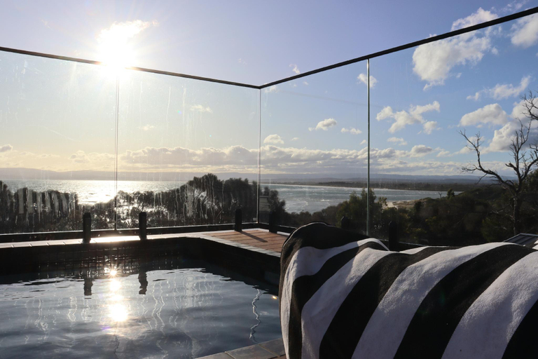 Sport & Beauty 2, black + shack - couples retreat!, Glamorgan-Spring Bay