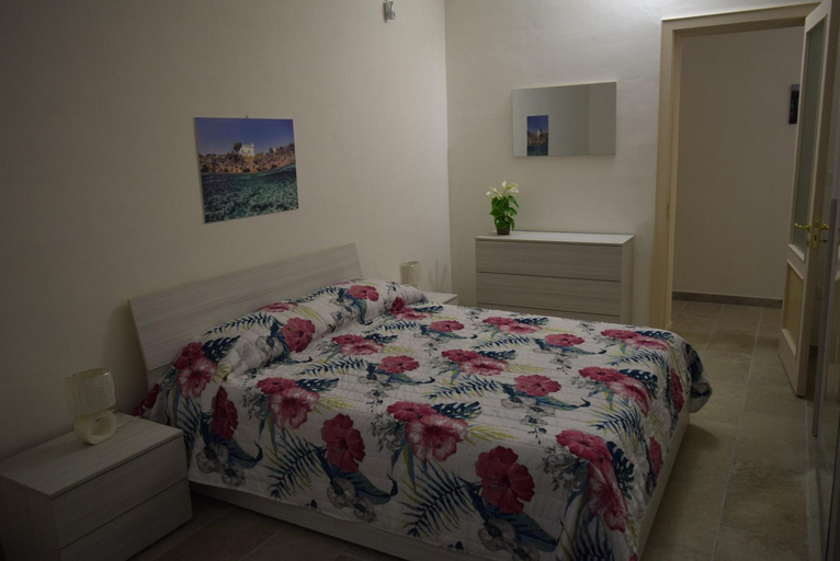 Bedroom 2, Villa Mios, Lecce