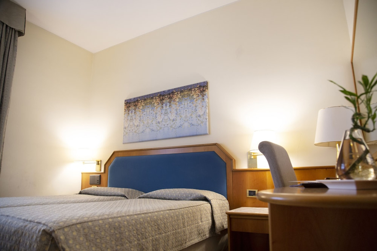 Bedroom 2, iH Hotels Milano Eur - Trezzano sul Naviglio, Milano