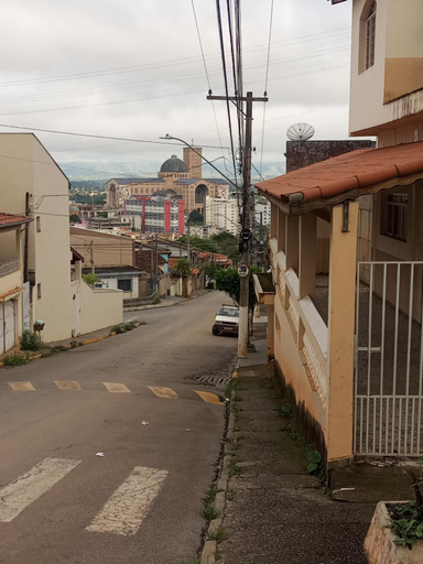Others 2, Casa de hospedagem, Aparecida