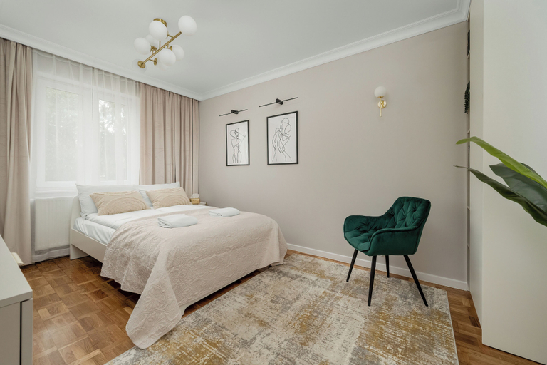 Bedroom 2, Charming Apartment by Renters, Środa Śląska