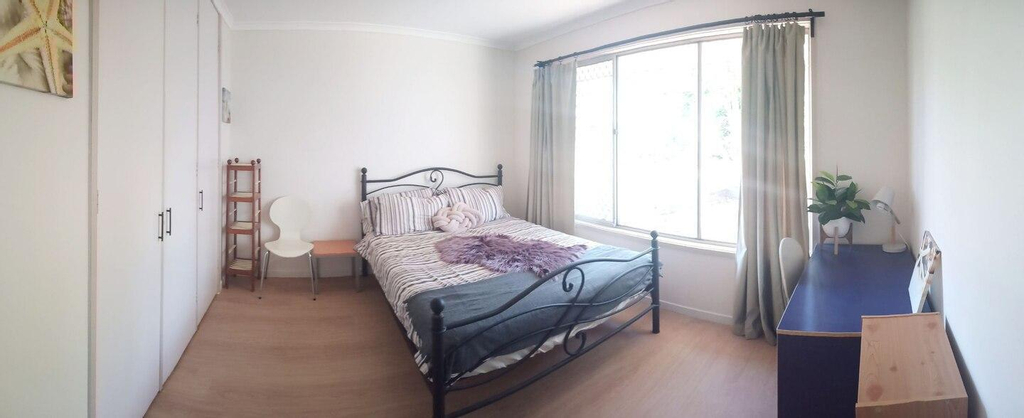 Bedroom 1, Sunnybank Center, walking distance to mall M04, Sunnybank