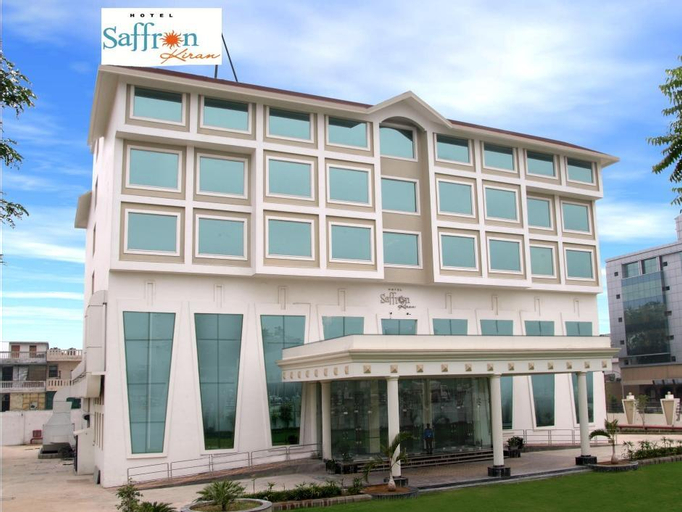 Hotel Saffron Kiran, Faridabad