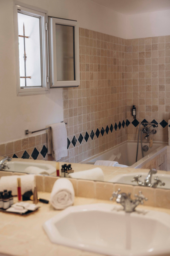 Bathroom 5, La Villa d'Andrea, Var