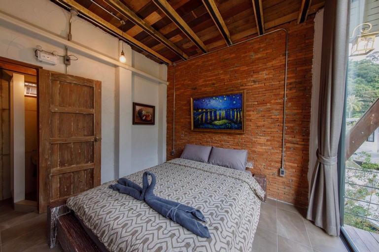Bedroom 6