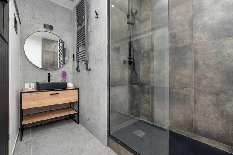 Bathroom 4, Apartment With Sauna by Renters, Łódź