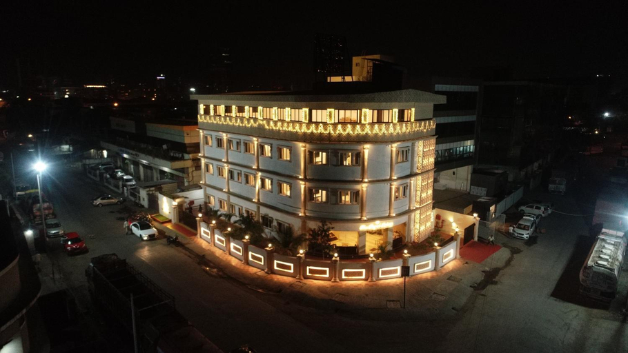 Exterior view 4, The Royal Palace, Thane