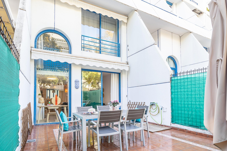 Room 2, Marbella Pool House Gf44 On Sea Shore, Málaga
