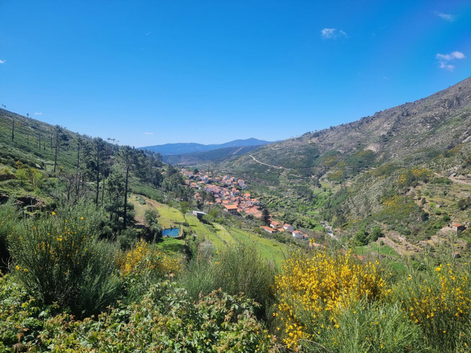 Others 4, Hortela da Ribeira - Serra da Estrela, Covilhã