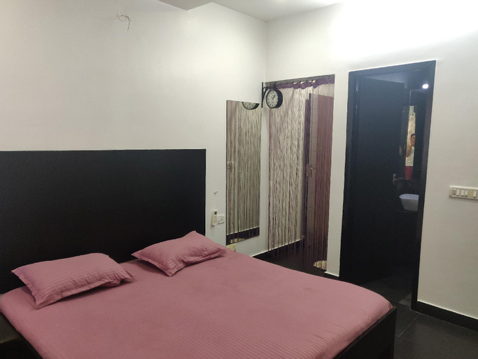 Bedroom 3, Mama Rose Homestay in Madipakkam, Chennai