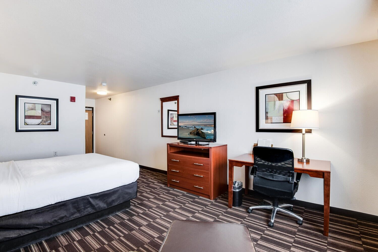 Bedroom 3, Best Western Firestone Inn & Suites, Weld
