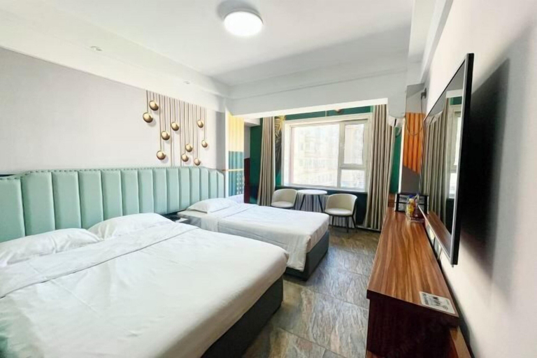 Bedroom 2, Jinyi Business Hotel, Changchun