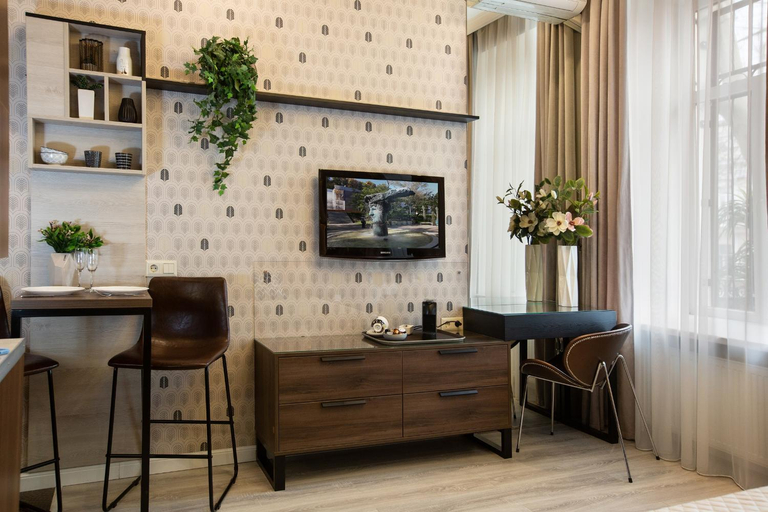 Others 2, City Garden Apartment, Odes'ka