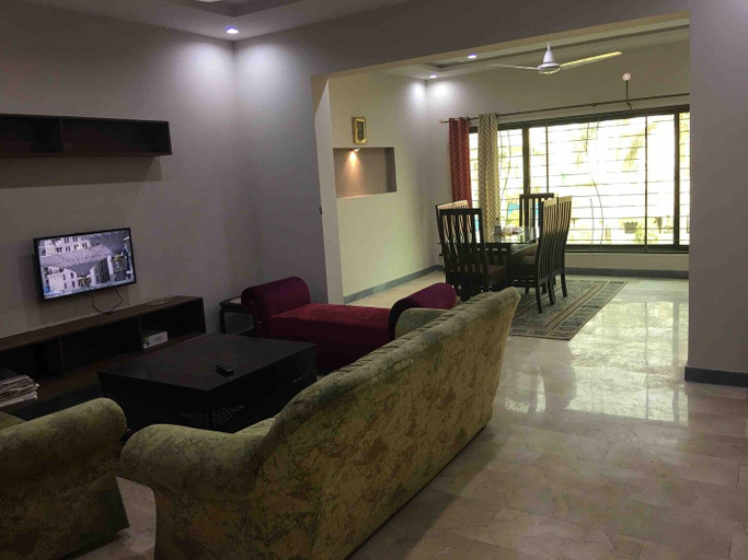Public Area, Spacious 2 Bed Apartment near Shaukat Khanum, Lahore