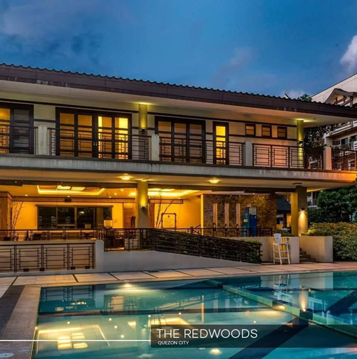 The Redwoods SM Fairview w/ NETFLIX & BALCONY, Quezon City