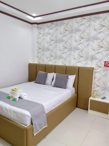 Bedroom 3, D Mariners Inn , Batangas City