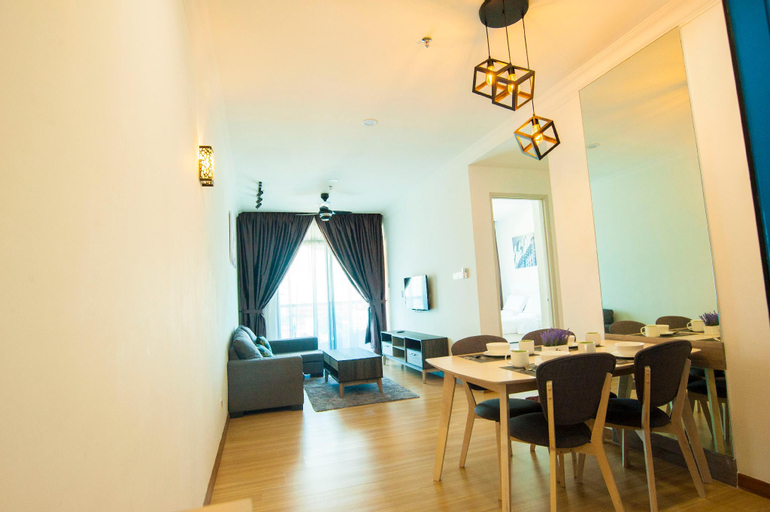 Dining Room 1