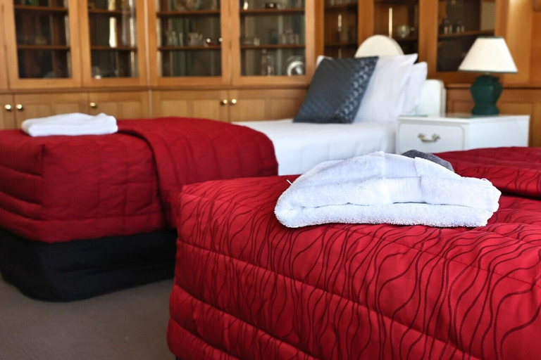 Bedroom 3, Baywatch Motor Lodge, Timaru
