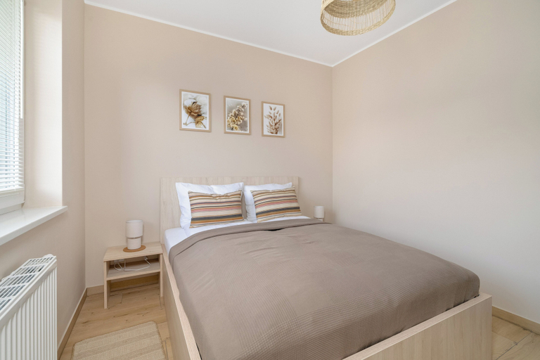 Bedroom 3, Apartment With Parking by Renters, Poznań City