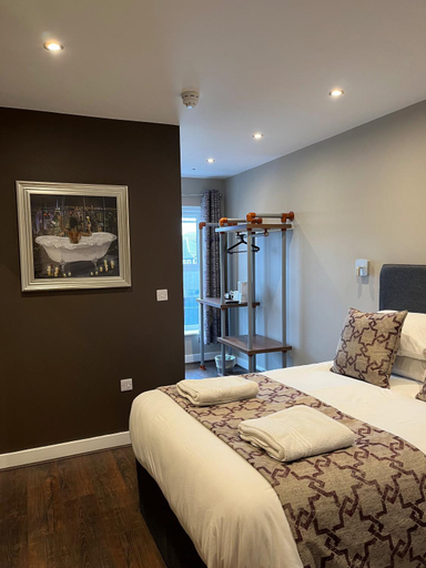 Bedroom 4, The Vine Hotel Chapel st Leonards, Lincolnshire