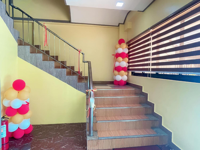 Public Area 2, Jun and Helen Hotel and Restaurant, Angeles City