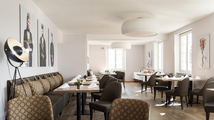 Food & Drinks 5, BASE II - Das Bed & Breakfast bei Basel (Lorrach), Lörrach