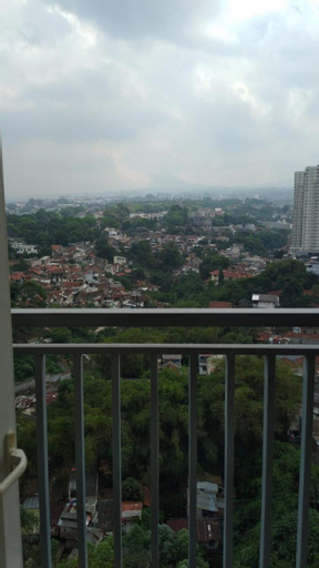 Exterior & Views 14