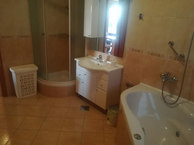 Bathroom 2, Apartments Barisic Hrvatskih Zrtava 404 Seget Vranjica, Seget