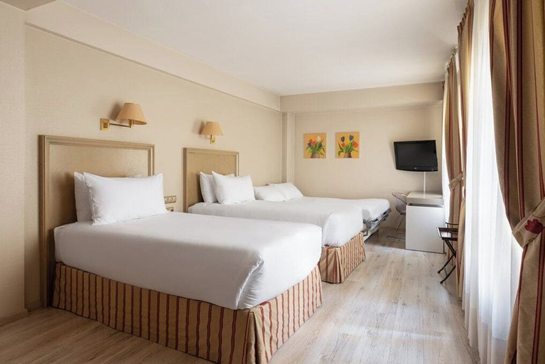 Bedroom 4, Crisol Almirante Bonifaz, Burgos