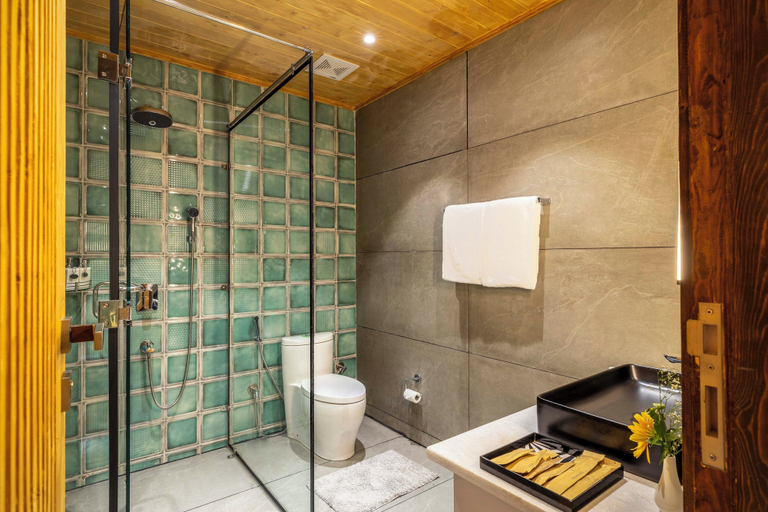 Bathroom 3, Amã Stays & Trails Kashi House, Rishikesh, Tehri Garhwal