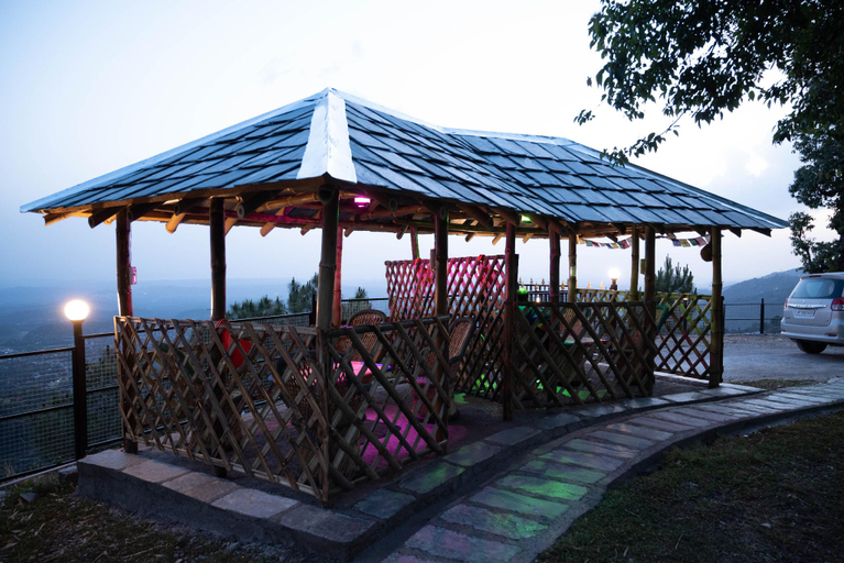 Others 4, La Montana, Kangra
