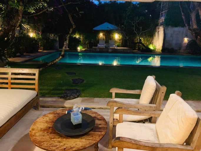 Villa Kunang, Badung