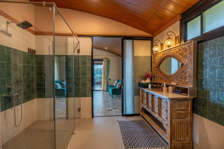 Bathroom 4, Simroseate, South Goa