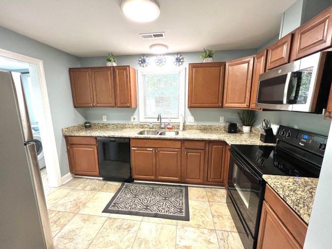 The Absolute Best Home Away From Home Pet Friendly!!!, New Hanover