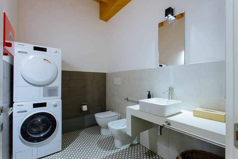 Bathroom, Dadi Home, Padua