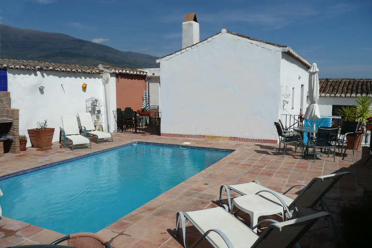 Sport & Beauty 2, Casa Mundo - 16th century house - pool wifi washer, Granada