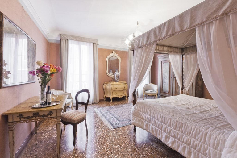 Bedroom 3, Palazzetto San Lio, Venezia