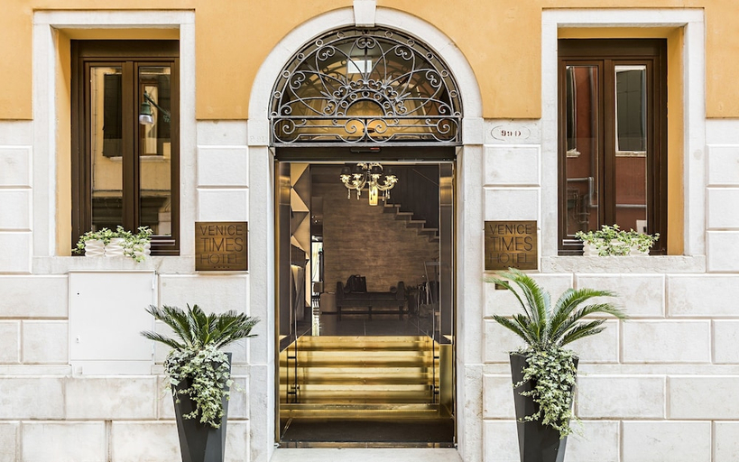 Exterior & Views 2, The Venice Times, Venezia