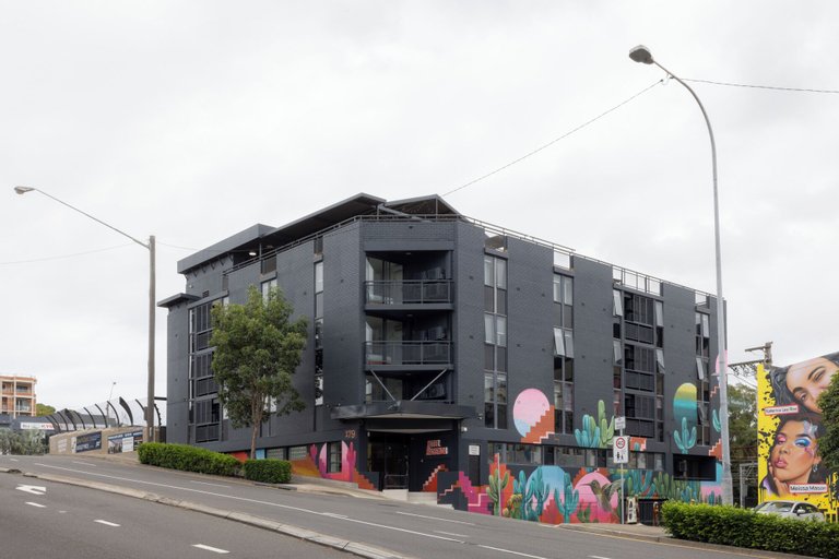 Exterior & Views 2, Hotel Hacienda, Sydney