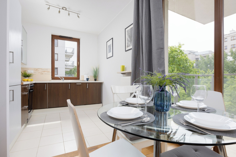 Others 5, Apartment in Bielany by Renters, Warsaw