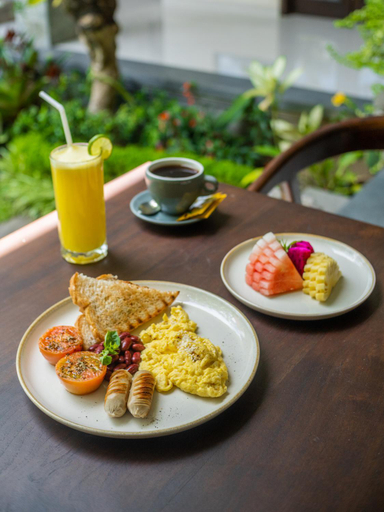Others 4, Divara Ubud, Gianyar