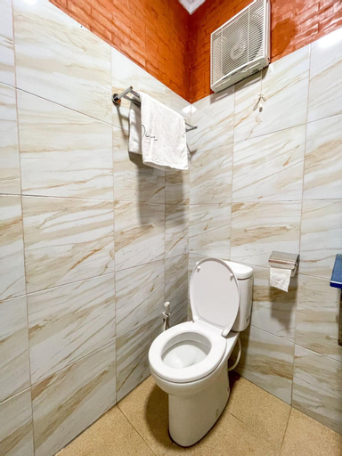 Bathroom 6