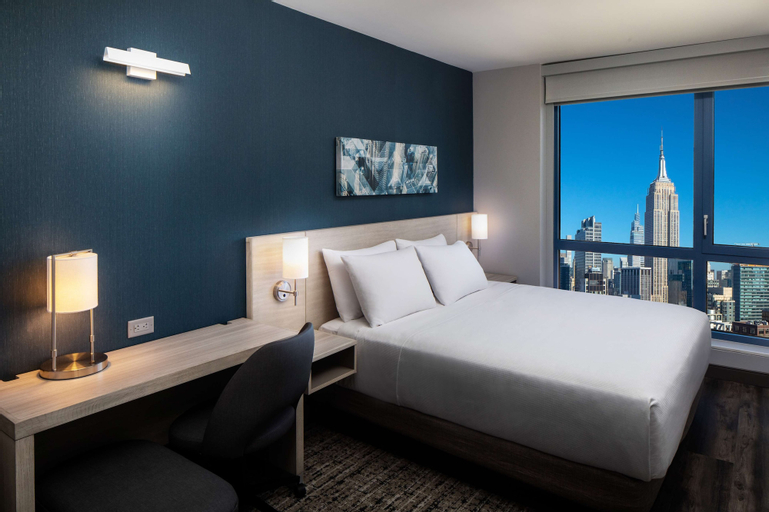 Bedroom 3, Hyatt Place New York / Chelsea, New York