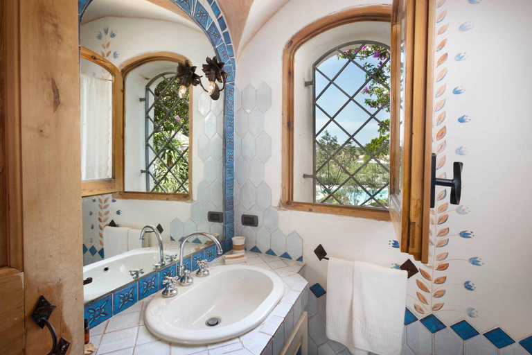 Bathroom 2, Le Case Di Capriccioli, Olbia-Tempio