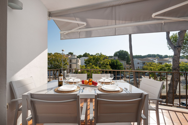 Room 4, La Encina in Alc dia, Baleares