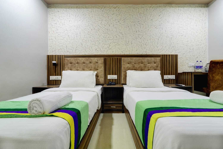 Bedroom 4, Hotel New Blue Sapphire Residency, Mumbai Suburban