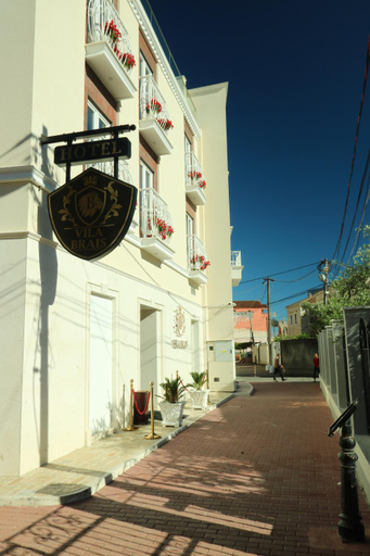 Others 4, Hotel Brais, Durrësit